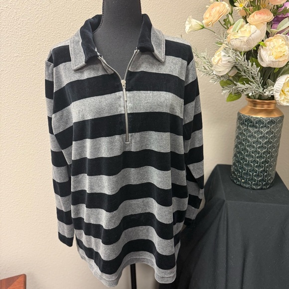 Jones New York Tops - Jones New York Sport 1X Gray & Black Striped Half-Zip Pullover